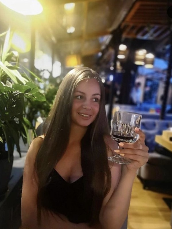 🎥 Оленька фото 3